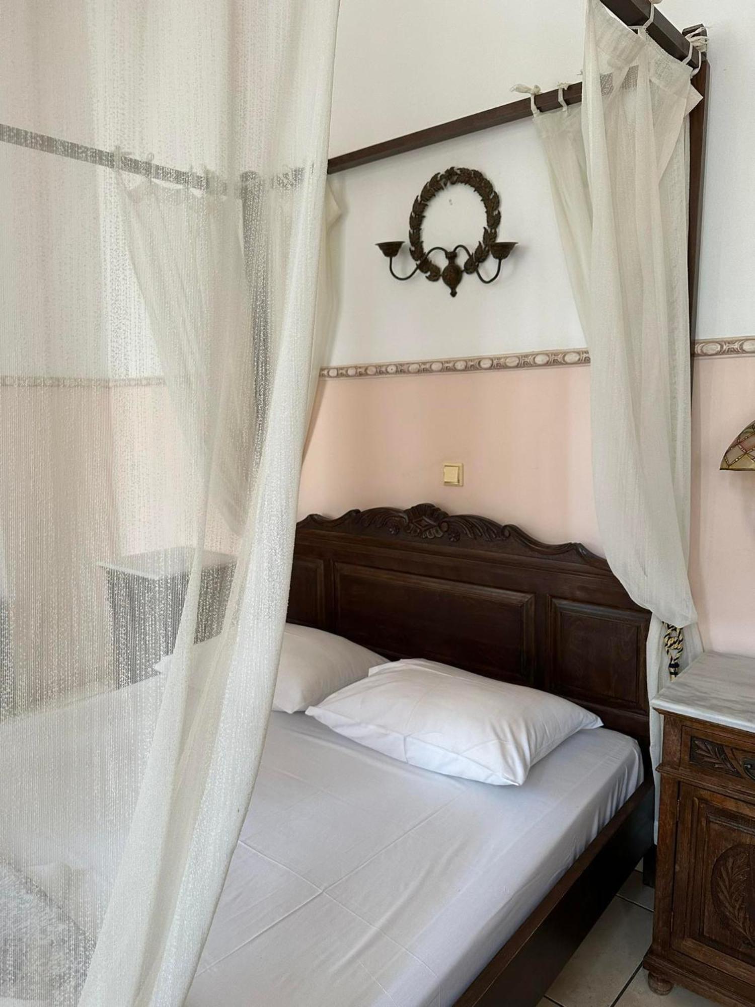 Monte Kristo Hotel Ermoupoli Ngoại thất bức ảnh